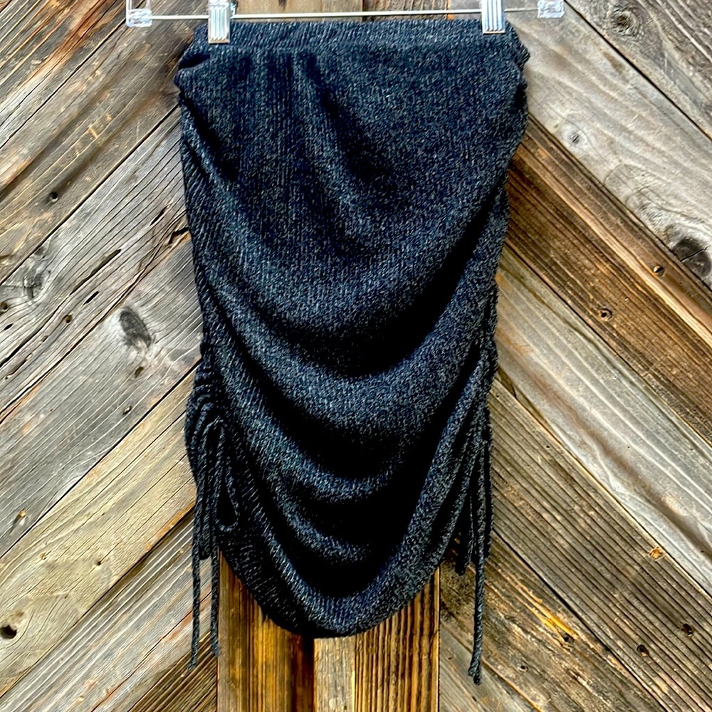 G a z e Skirt